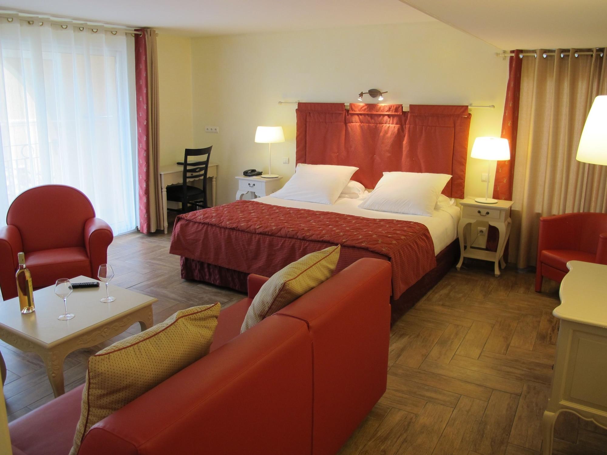 Hotel Sanary, Soleil Et Jardin - Renovation Hiver 2024-25 Bagian luar foto