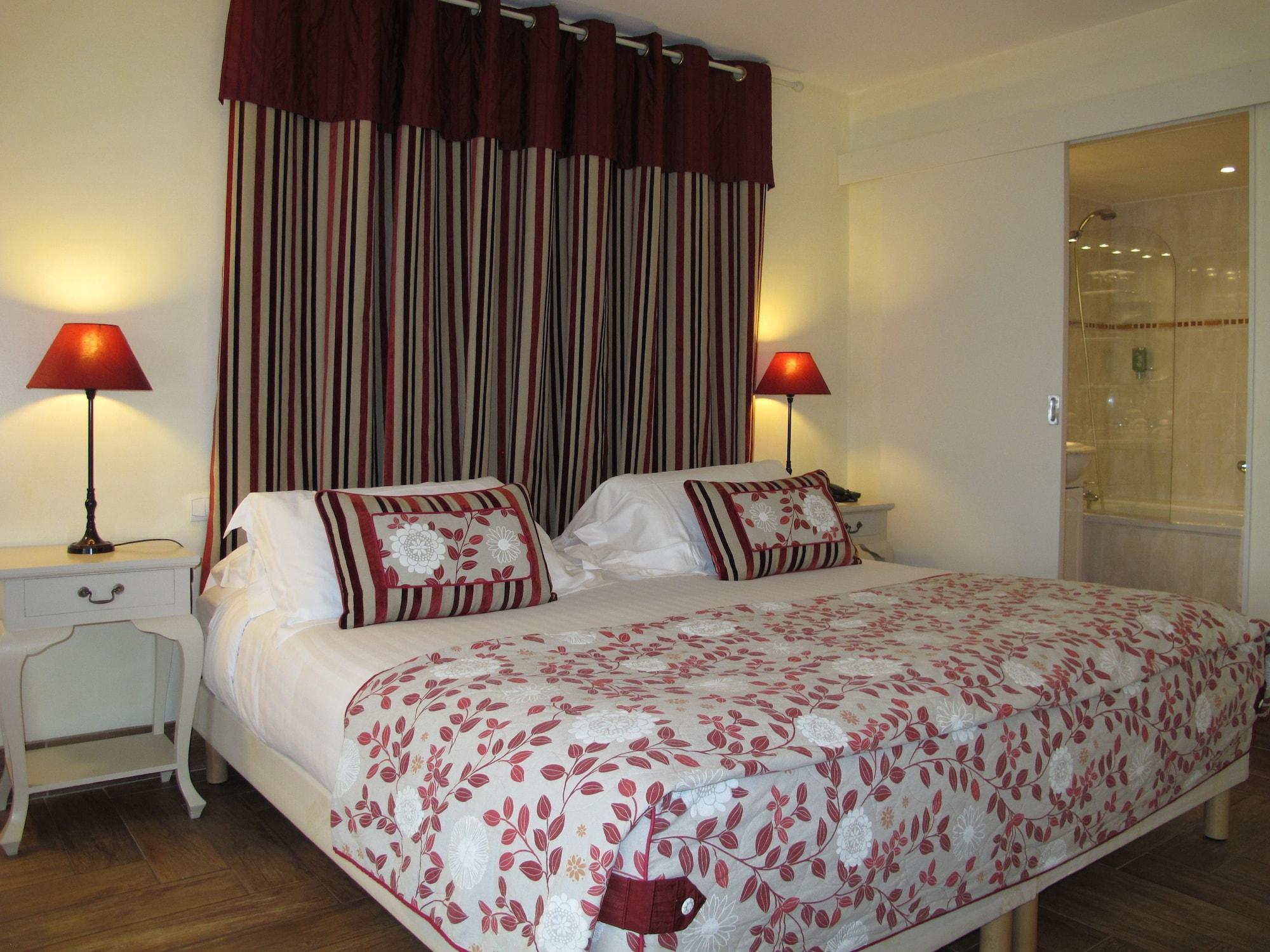 Hotel Sanary, Soleil Et Jardin - Renovation Hiver 2024-25 Bagian luar foto