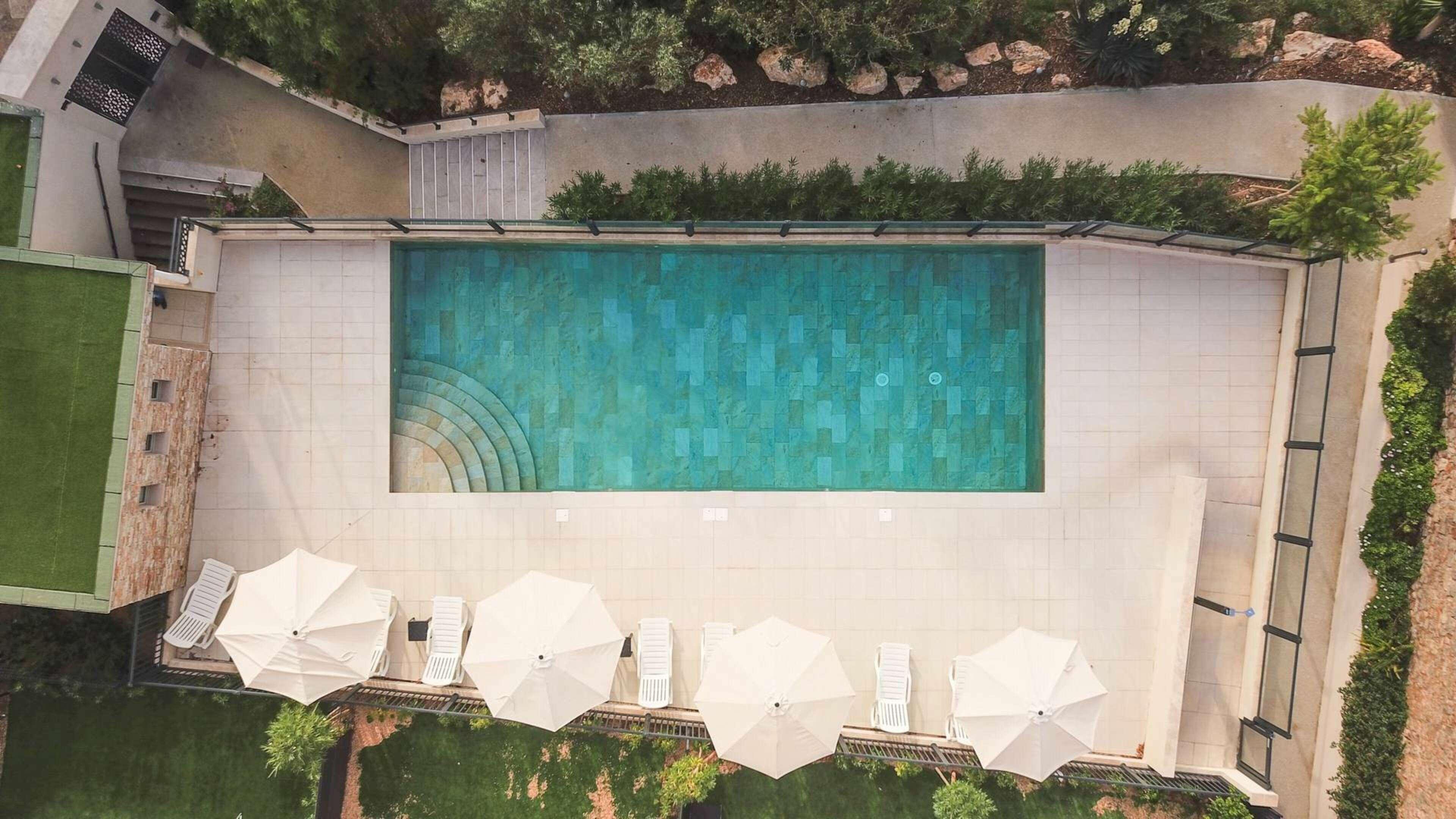 Hotel Sanary, Soleil Et Jardin - Renovation Hiver 2024-25 Bagian luar foto
