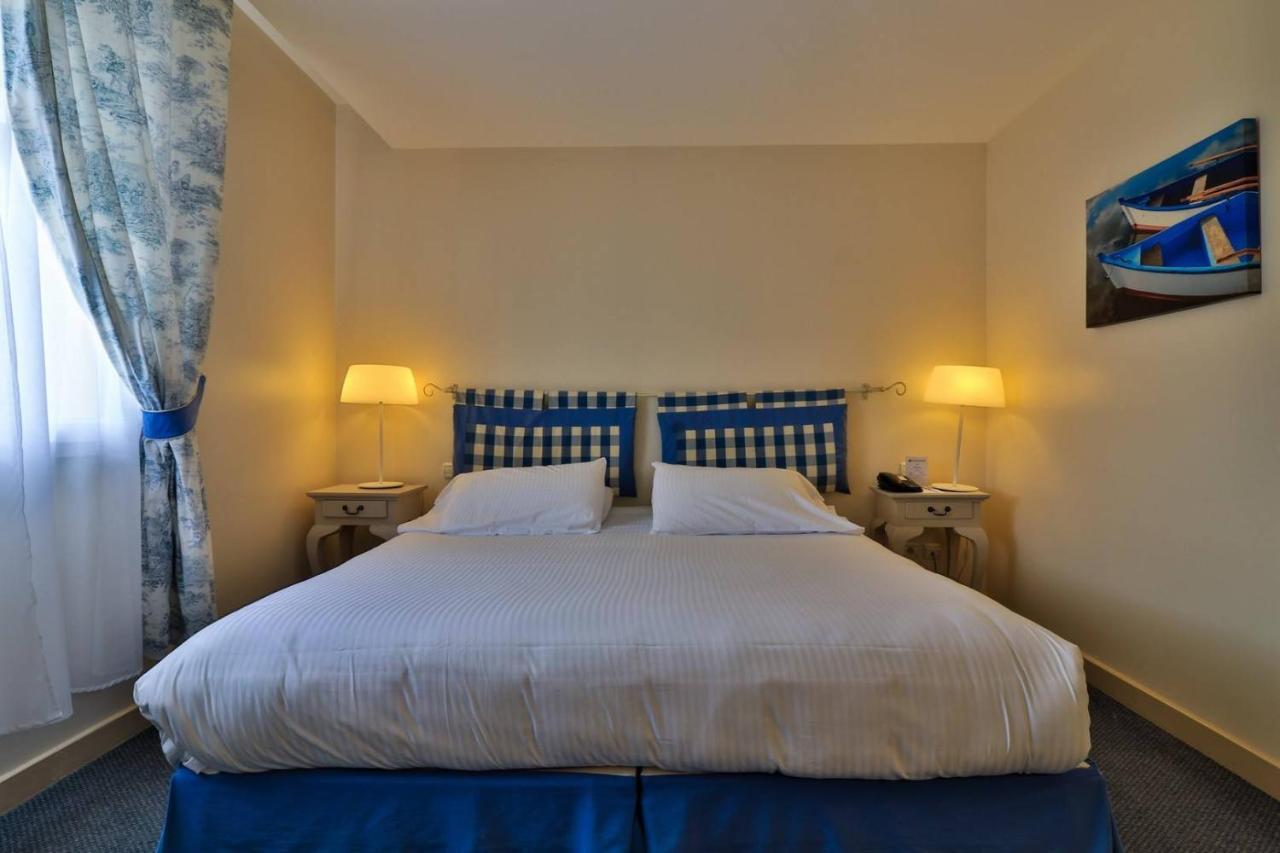 Hotel Sanary, Soleil Et Jardin - Renovation Hiver 2024-25 Bagian luar foto